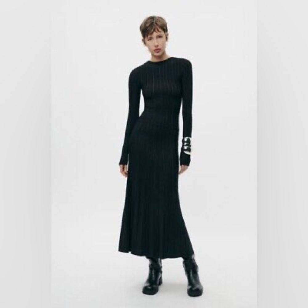 Zara Black Ribbed Long-Sleeve Maxi Dress